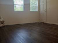 $675 / Month Apartment For Rent: 440 SE Tefft St Unit 12 - Deer Creek Apartments...