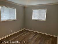 $750 / Month Apartment For Rent: 2218 Memorial Parkway N C-6 - Barton Residentia...