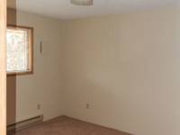$1,250 / Month Apartment For Rent: 8402 NE 8TH WAY, #5 - Invest West Management | ...