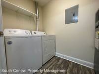 $825 / Month Apartment For Rent: 3438 Legacy Run - Unit C - South Central Proper...