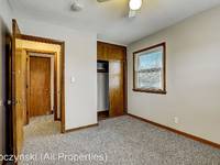 $699 / Month Apartment For Rent: 1969 W. Villard Ave #5 - Moczynski (All Propert...