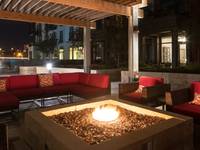 $1,400 / Month Apartment For Rent: Elegant, Urban Sophistication, Hardwood Floors,...