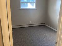 $850 / Month Apartment For Rent: 902 E Sturgis St 1 - Blue Bay Capital LLC | ID:...