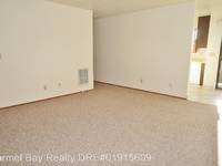 $2,275 / Month Apartment For Rent: 1260 6th St - 5 - Carmel Bay Realty DRE#0191560...