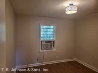 $895 / Month Apartment For Rent: 2211 Silas Creek Pky Apt. C - T. E. Johnson ...