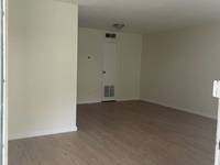 $800 / Month Apartment For Rent: 125 Interstate 10 North Apartment #447 - Beaumo...