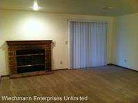$1,000 / Month Apartment For Rent: 1401 S. Nicolet Rd. #28 - Willow Creek | ID: 42...