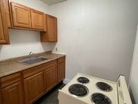 $595 / Month Apartment For Rent: 537-541 Baldwin St - #14 - Zehr Building Proper...