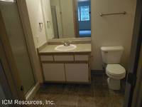 $1,600 / Month Apartment For Rent: Mountain Meadows Community, Inc. - A202 2350 SW...
