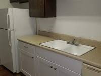$719 / Month Apartment For Rent: 1201 W Pearl St - B-12 - Parkdale Enterprises L...