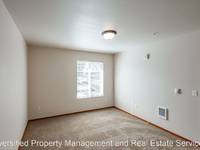 $1,595 / Month Apartment For Rent: 1921 College St #310 - Diversified Property Man...