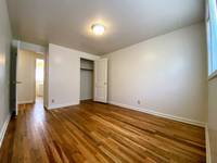 $1,000 / Month Apartment For Rent: 1146 NE Freemont Ave - Pioneer Management, Inc ...