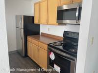 $1,325 / Month Apartment For Rent: 1830 North Hubbard Street - 103 - Brew Hill Apa...