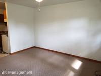 $559 / Month Apartment For Rent: 723 N 7th St - 723 N 7th St Unit 2 - BK Managem...