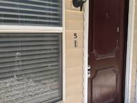 $895 / Month Room For Rent: 507 E White - Smile Student Living | ID: 9018535