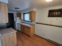 $780 / Month Apartment For Rent: 411 11th Ave W - Tandem Property Management LLC...