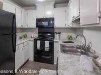 $905 / Month Apartment For Rent: 323 Woodale Drive - Seasons & Woodale Apart...