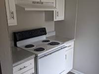 $899 / Month Apartment For Rent: 324 Cardinal Dr. SW - 314-13 - Providian Real E...