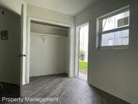 $1,700 / Month Apartment For Rent: 1177 NW 8th Street RD - 1 - Property Management...
