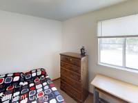 $1,100 / Month Room For Rent: 905 W Oregon - Smile Student Living | ID: 10738394