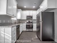 $1,650 / Month Apartment For Rent: 3101 SW Garrison Ln. - B - Metro Property Manag...
