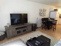 $1,075 / Month Apartment For Rent: Beds 1 Bath 1 - Www.turbotenant.com | ID: 11557085