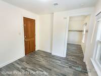 $1,050 / Month Apartment For Rent: 365 16th St - 2 - Quaint Neighborhood And Parki...