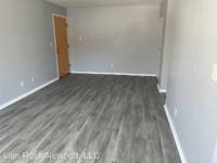 $1,149 / Month Apartment For Rent: 1624 10th Ave. #3B - Lion Rock Newport, LLC | I...