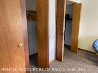 $685 / Month Apartment For Rent: 912 Pearl Street, Apt 221 - RENTAL RESOURCES OF...