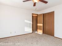 $930 / Month Apartment For Rent: 4021 Elm Apt. #206 - Bridgewood Estates | ID: 1...
