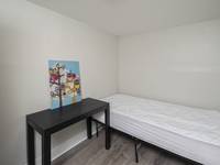 $525 / Month Room For Rent: Unit 2 - Design Rental Properties | ID: 11552454