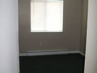 $1,150 / Month Apartment For Rent: 1309 St. James Ave 4A - Chase Property Services...
