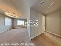 $3,950 / Month Home For Rent: 34426 SE Hearing St - Jevons Property Managemen...