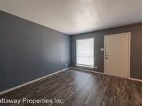 $899 / Month Apartment For Rent: 702 Santa Rosa - Hattaway Properties Inc. | ID:...