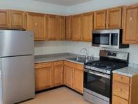 $2,000 / Month Apartment For Rent: Beds 3 Bath 1 - Www.turbotenant.com | ID: 11520984