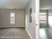 $800 / Month Apartment For Rent: 5319 N 30th Street - 317 - 30 Metropolitan Plac...