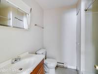 $550 / Month Apartment For Rent: 3563 E. Manhattan Blvd #07 - Sunbelt Properties...