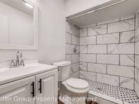 $1,300 / Month Apartment For Rent: 5106 Live Oak St #204 - Waller Group Property M...