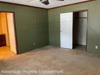 $1,450 / Month Home For Rent: 204 Burgess - Advantage Property Management | I...