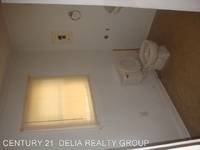 $325 / Month Apartment For Rent: 906 Terry Apt B - CENTURY 21 DELIA REALTY GROUP...