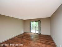 $1,525 / Month Apartment For Rent: 1521 Hickory Valley Rd - 414 - The Grove At Hic...