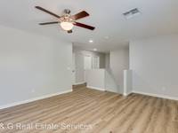 $2,495 / Month Home For Rent: 4825 E Silverbell Rd - E & G Real Estate Se...
