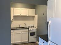 $750 / Month Apartment For Rent: 2220 HEATHER LANE #6 - Berkshire Hathaway HomeS...