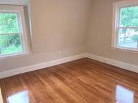 $3,600 / Month Apartment For Rent: East Arlington Single Family - Parking - 3 BR -...