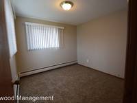 $795 / Month Apartment For Rent: 605 Swift Street #1 - Swift Street Apartments |...