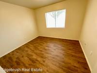$1,050 / Month Home For Rent: 412 Avenue F Unit 403 - Sagebrush Real Estate |...