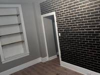 $1,500 / Month Apartment For Rent