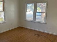 $1,200 / Month Apartment For Rent: 207 20th Ave. S. - Unit B - Real Property Manag...