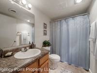 $950 / Month Apartment For Rent: 5409 E. 71st St. - 021 - Regency Point Apartmen...