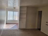 $1,650 / Month Apartment For Rent: 4311 Winona Avenue #7 - Winona Apartments Portf...